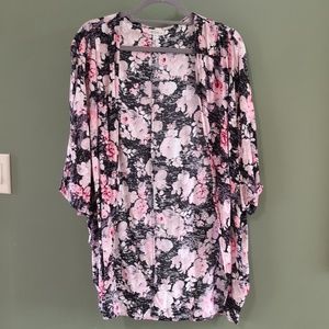 Ardene Floral Cocoon Wide Sleeve Open Front Cover Up Kimono Sz M / L